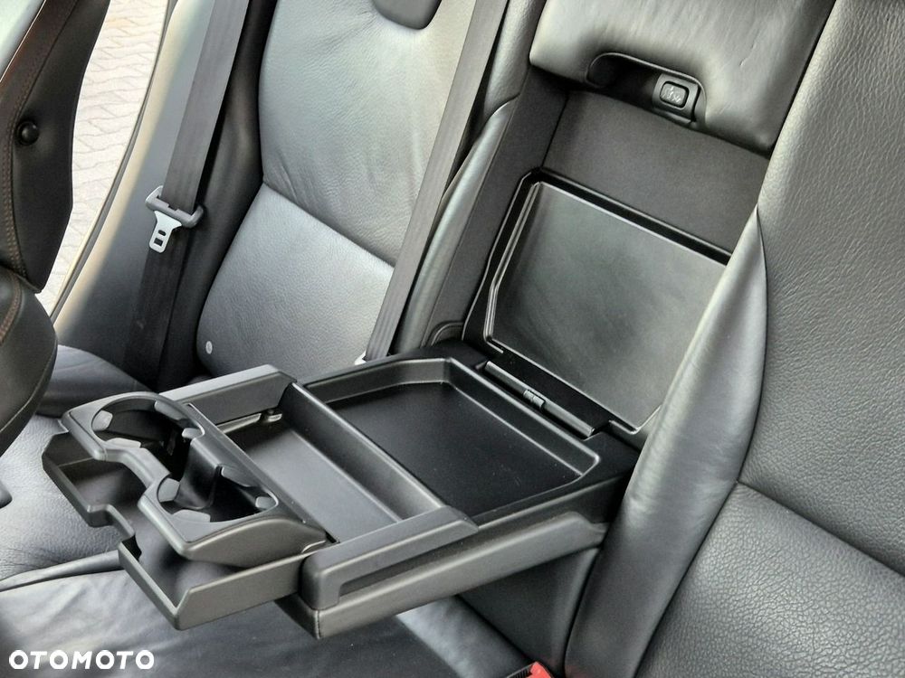 Volvo XC 60 - 17