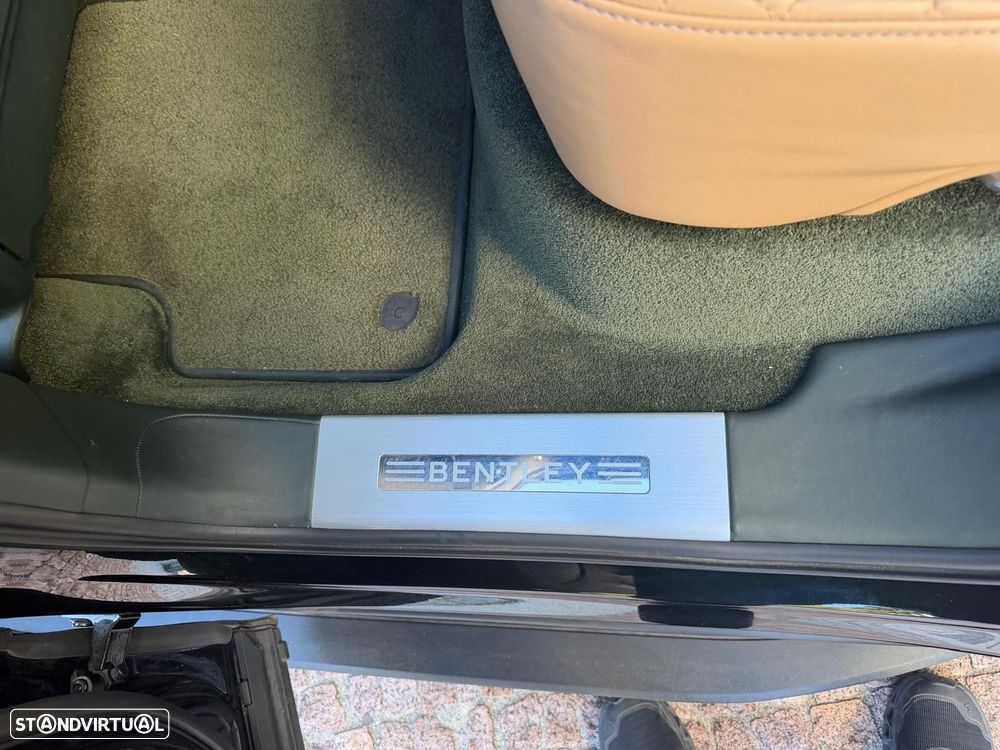 Bentley Bentayga V8 - 41