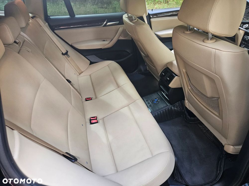 BMW X3 xDrive28i - 15