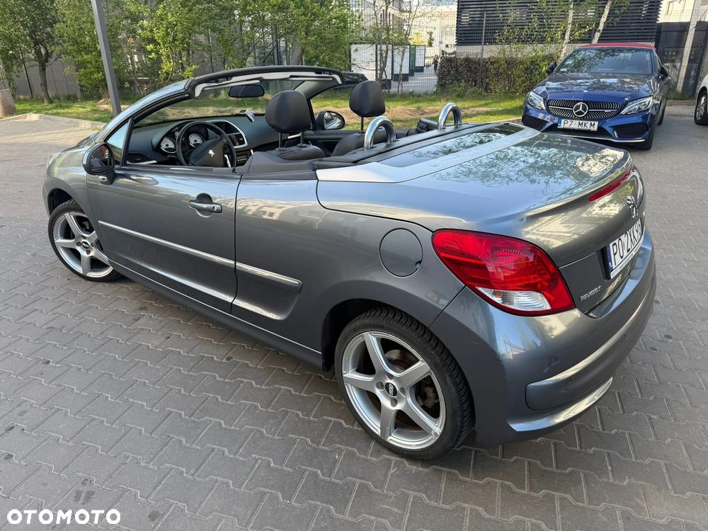 Peugeot 207 CC - 17