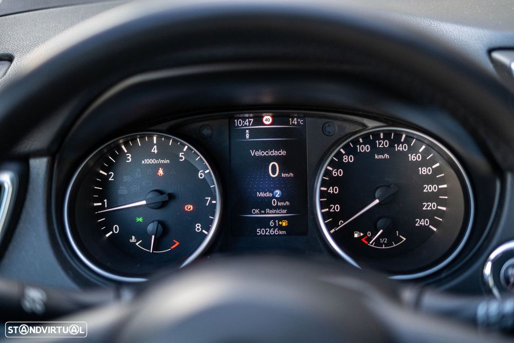 Nissan Qashqai 1.2 DIG-T N-Connecta 18 - 18