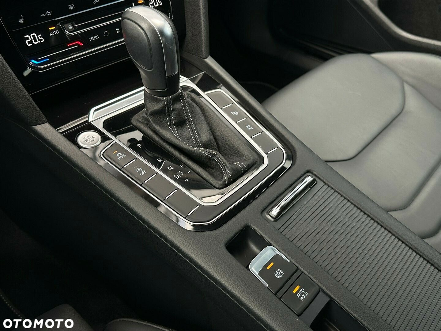 Volkswagen Arteon 2.0 TSI R-Line DSG - 18