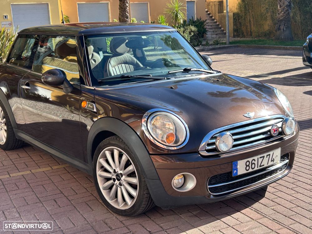 MINI 3 Portas Cooper D - 3