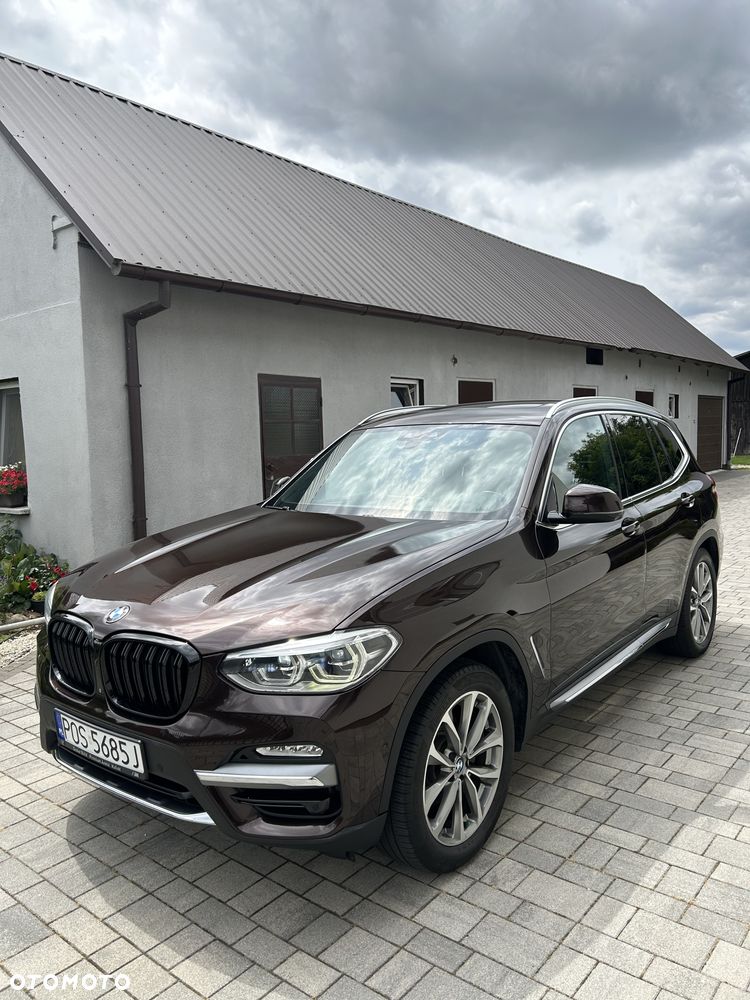 BMW X3 xDrive30i Luxury Line - 3