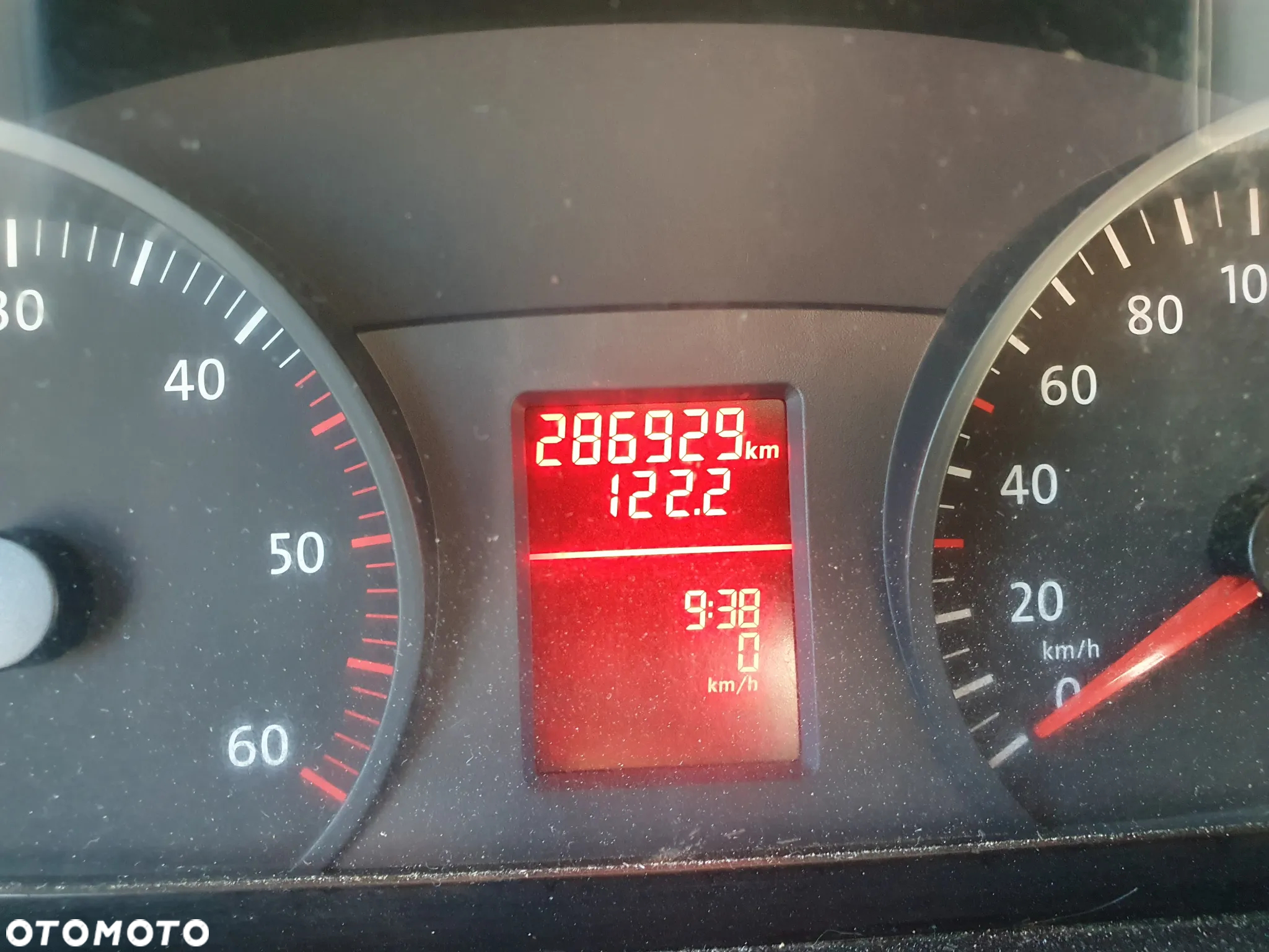 Volkswagen Crafter - 12