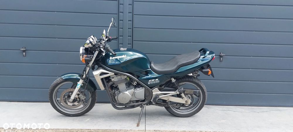Kawasaki ER - 12