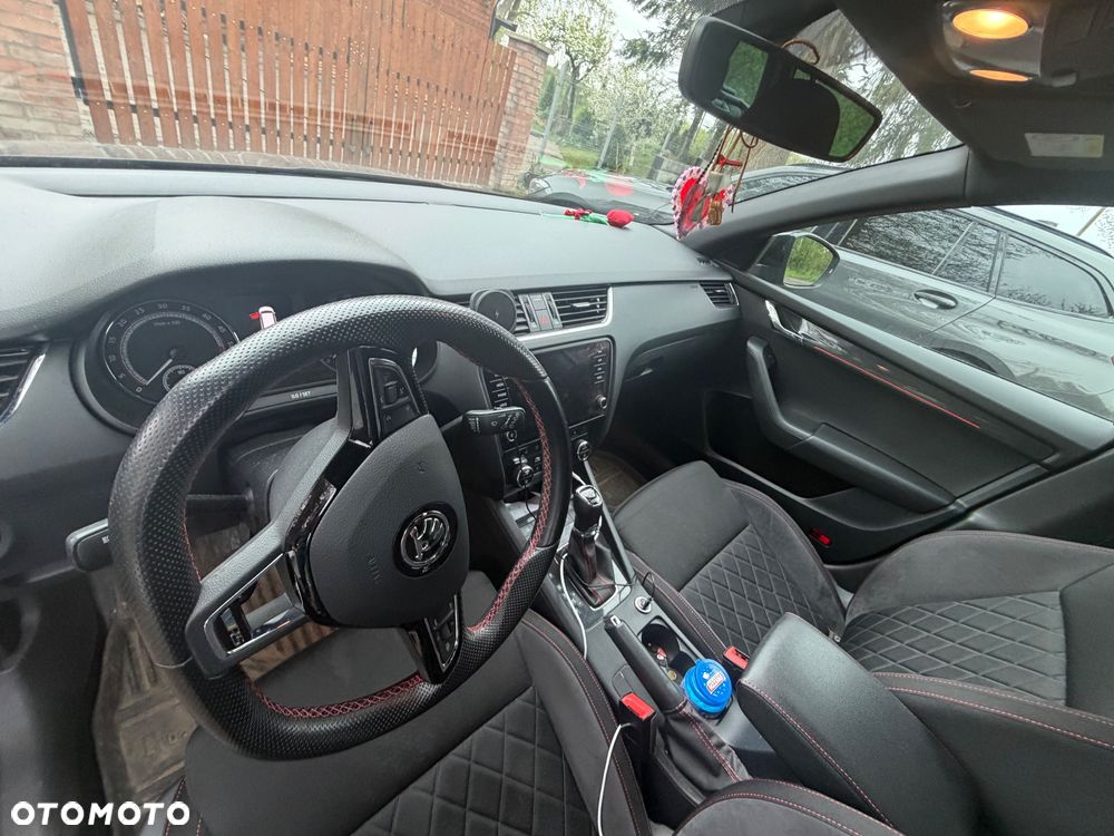 Skoda Octavia 2.0 TDI SCR 4x4 L&K DSG - 3