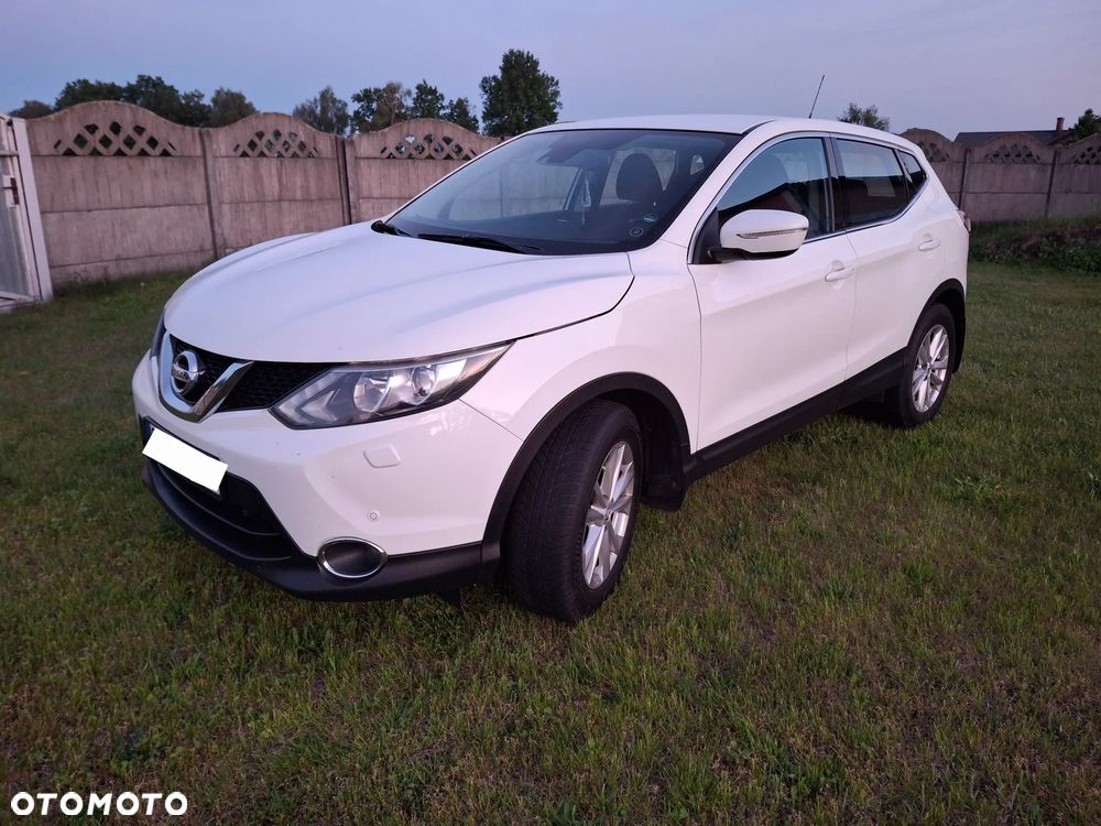 Nissan Qashqai - 1