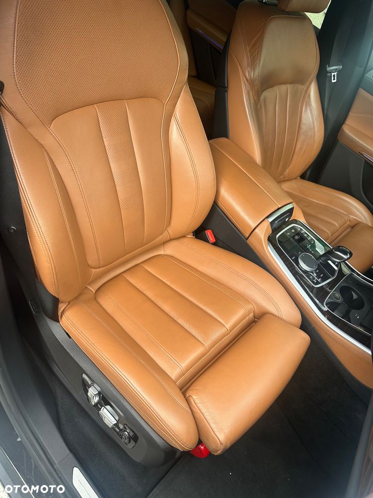 BMW X5 xDrive25d sport - 12