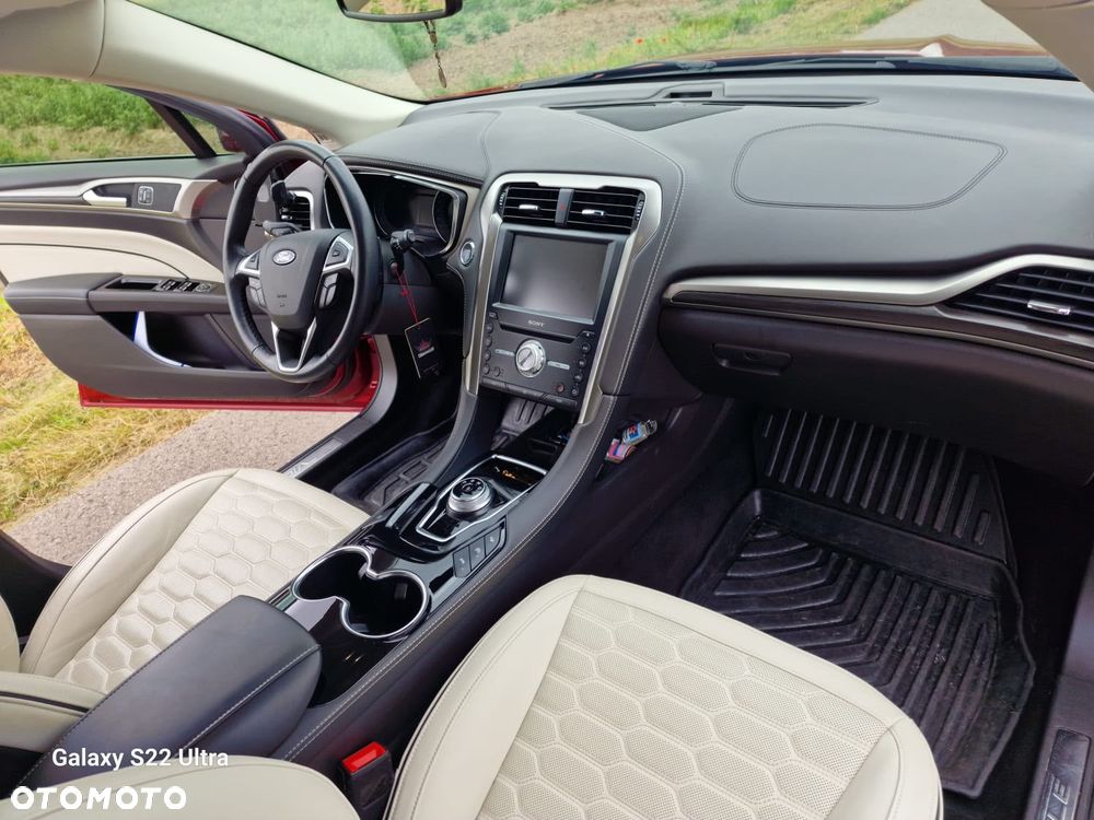 Ford Mondeo 2.0 EcoBlue Vignale - 14