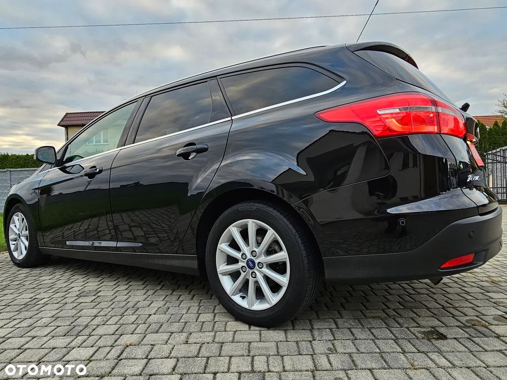 Ford Focus Turnier 1.0 EcoBoost Start-Stopp-System TITANIUM X - 32
