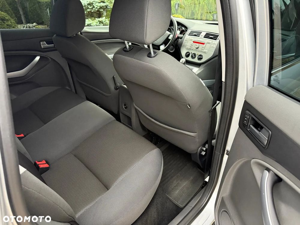 Ford Kuga 2.0 TDCi 2x4 SYNC - 14