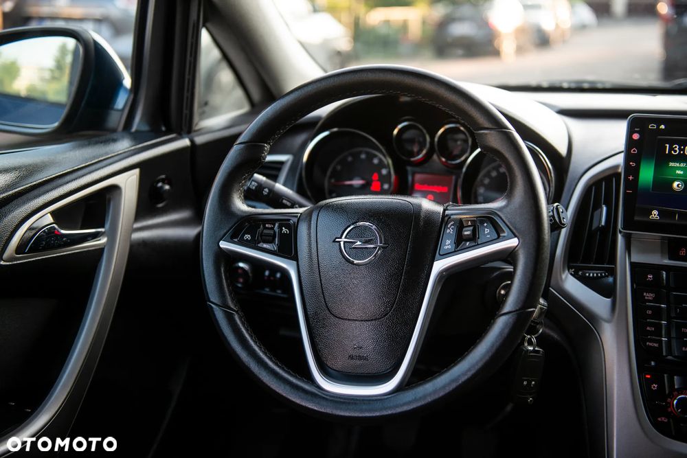 Opel Astra 1.6 ecoFLEX Start/Stop - 31