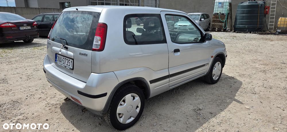 Suzuki Ignis 1.3 - 8