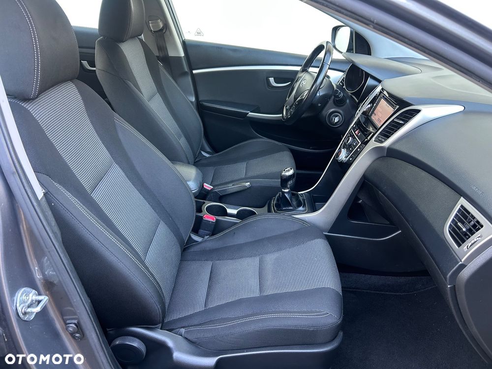 Hyundai i30 1.4 Comfort - 22