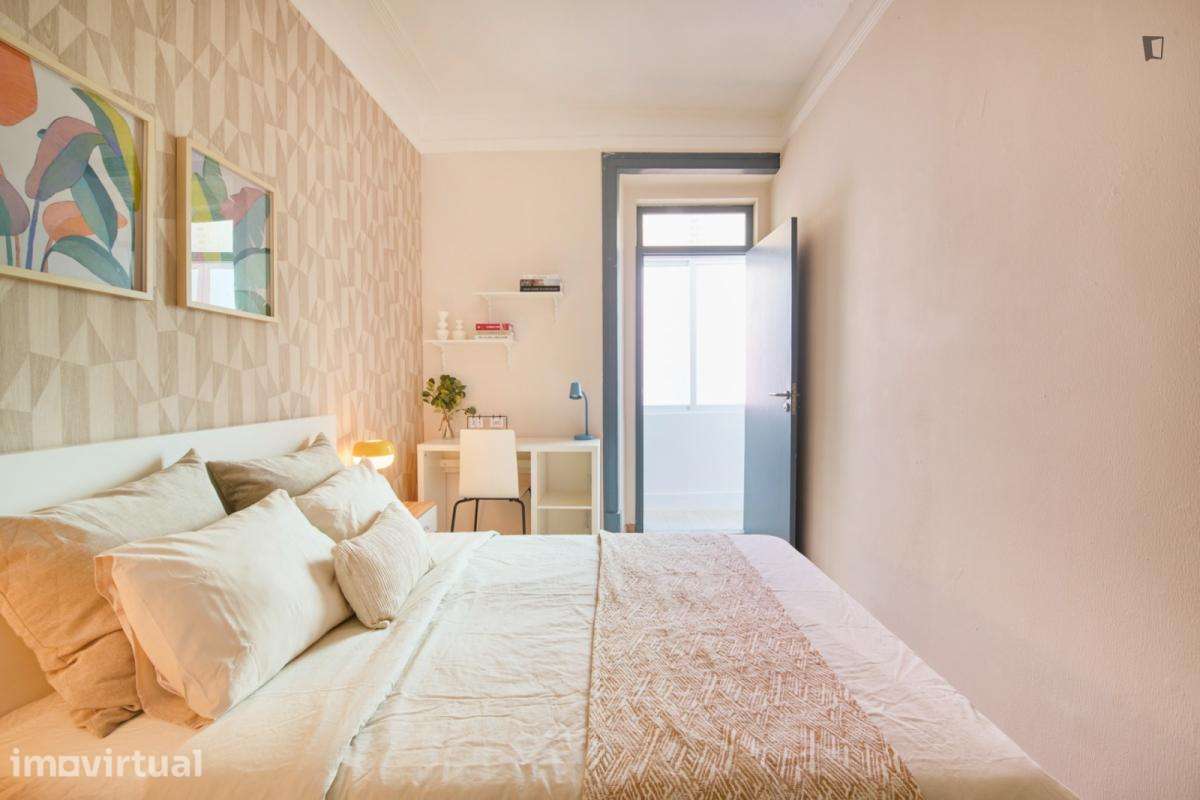 Quarto - localizado em Alameda Lisbon - Grande imagem: 3/46