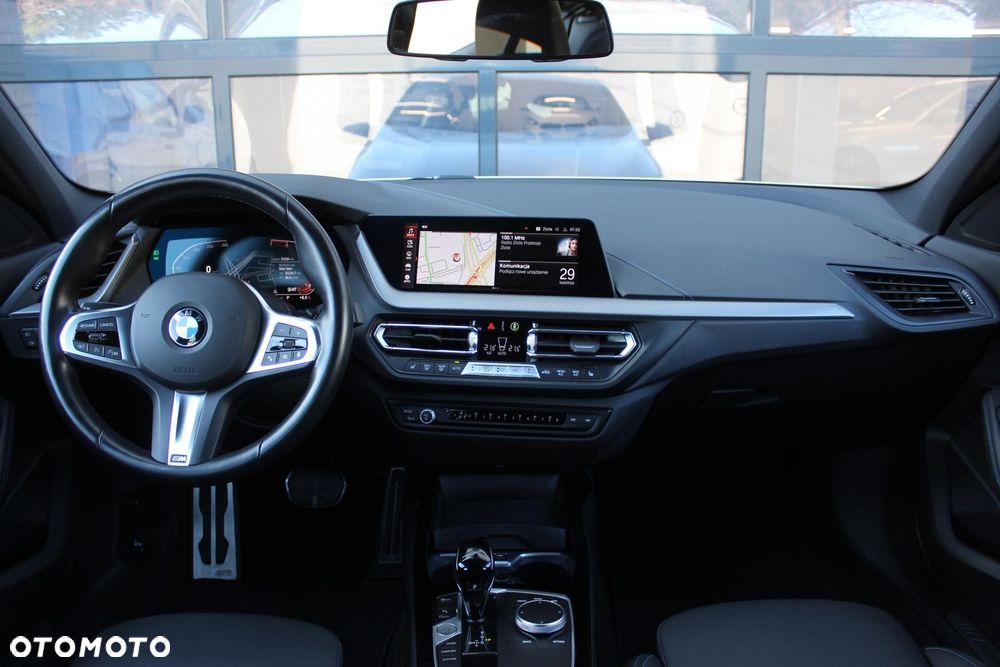 BMW Seria 1 118i M Sport - 6