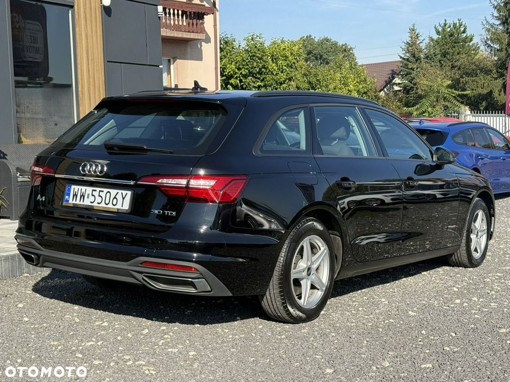 Audi A4 Avant 30 TDI S tronic - 10