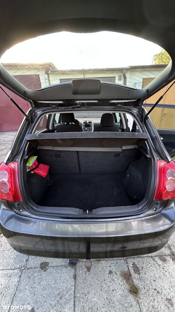 Toyota Auris 2007 photo 5