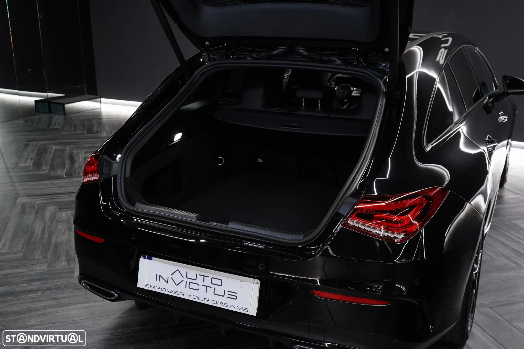 Mercedes-Benz CLA 200 d Shooting Brake AMG Line Aut. - 17