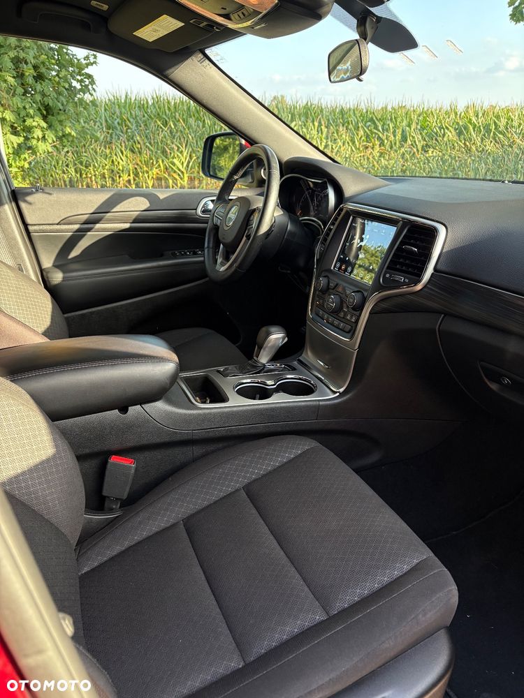 Jeep Grand Cherokee - 13