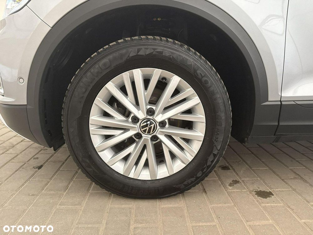 Volkswagen T-Roc - 21