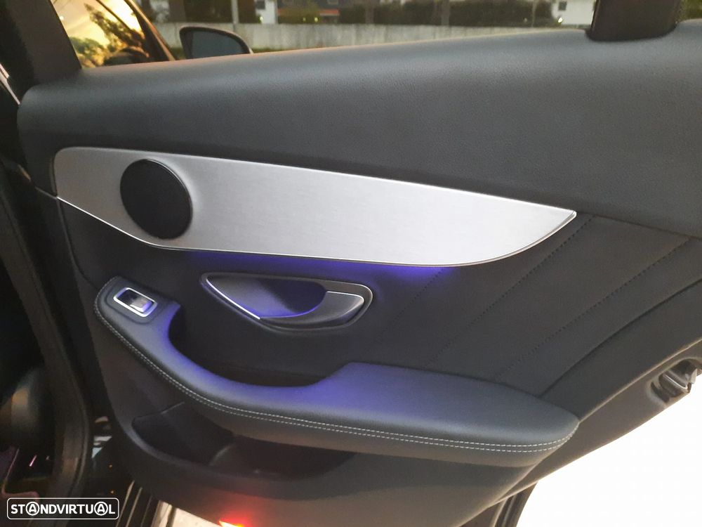 Mercedes-Benz C 300 de AMG Line - 46