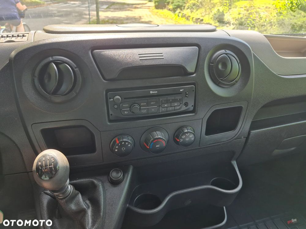 Renault Master - 9
