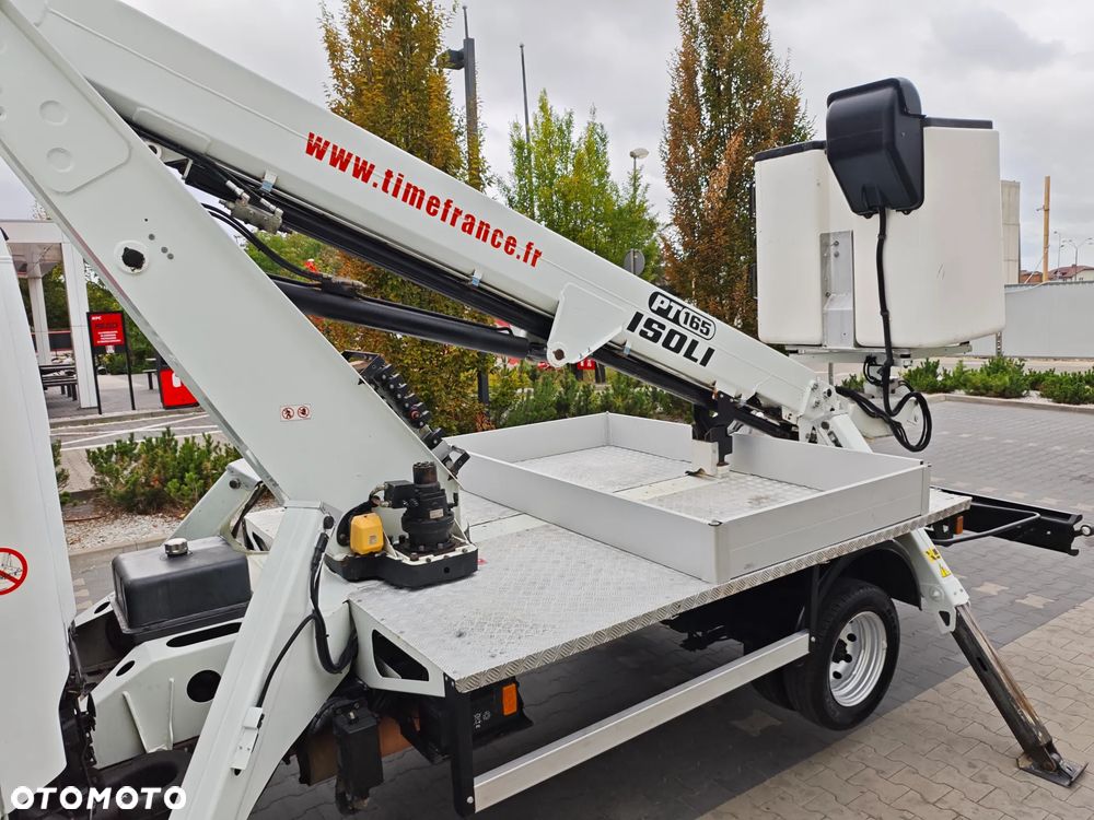 Renault Maxity - 17
