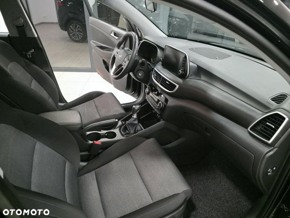 Hyundai Tucson 1.6 GDi 2WD Premium - 19