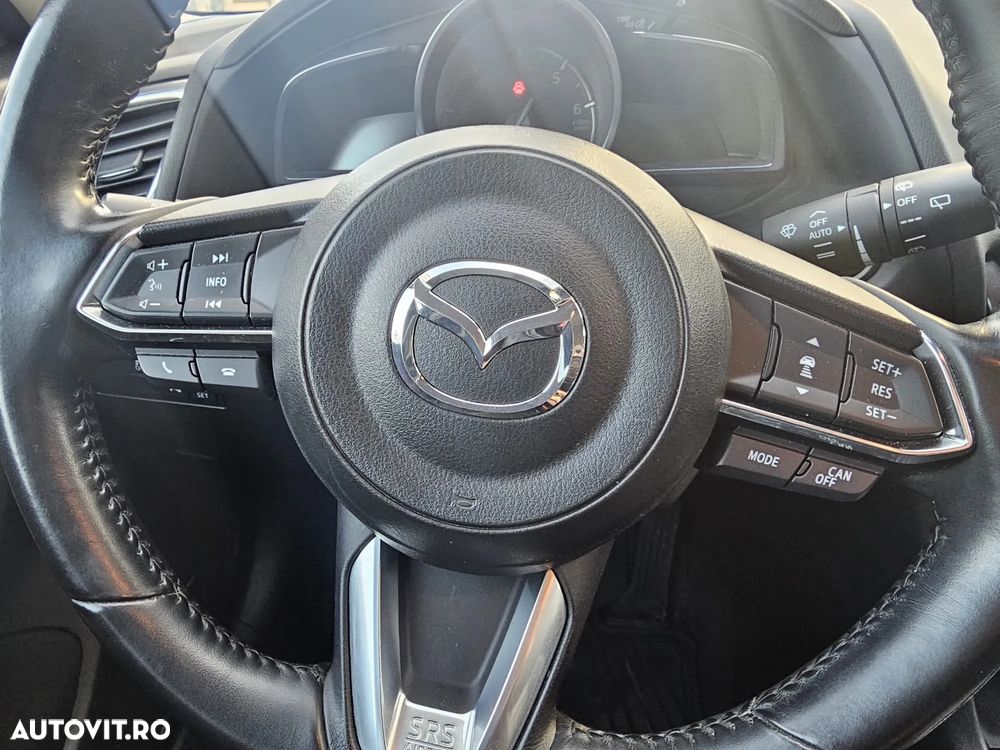 Mazda 3 SKYACTIV-D 150 Black Limited - 20