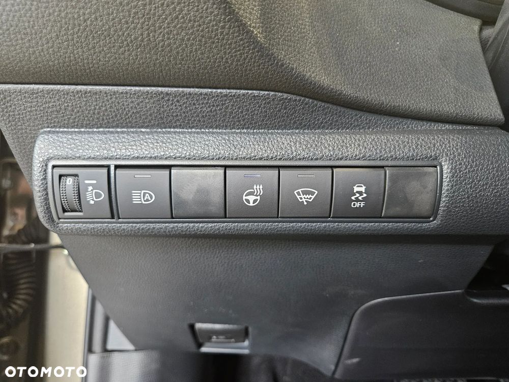 Suzuki Swace 1.8 Hybrid Premium Plus CVT - 7