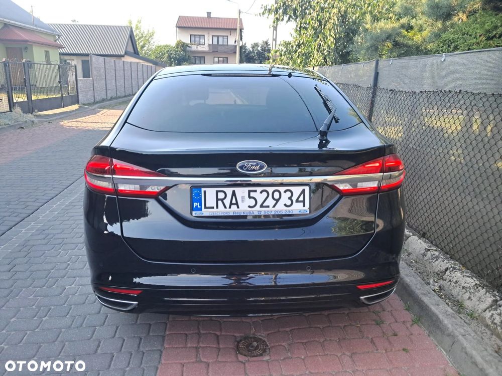 Ford Mondeo 2.0 EcoBlue Titanium - 23