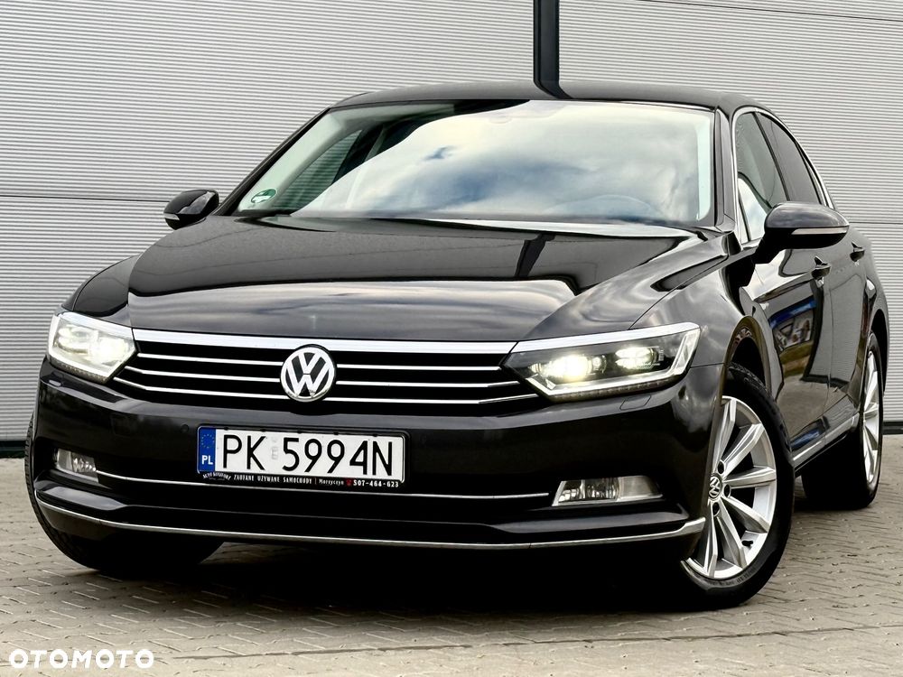 Volkswagen Passat 1.6 TDI SCR DSG - 2