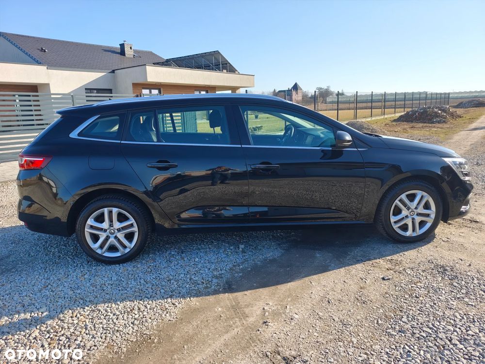 Renault Megane ENERGY TCe 140 EDC LIMITED - 6