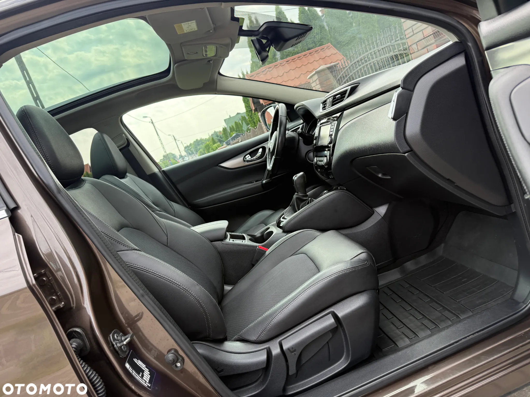 Nissan Qashqai 1.2 DIG-T Xtronic TEKNA+ - 33