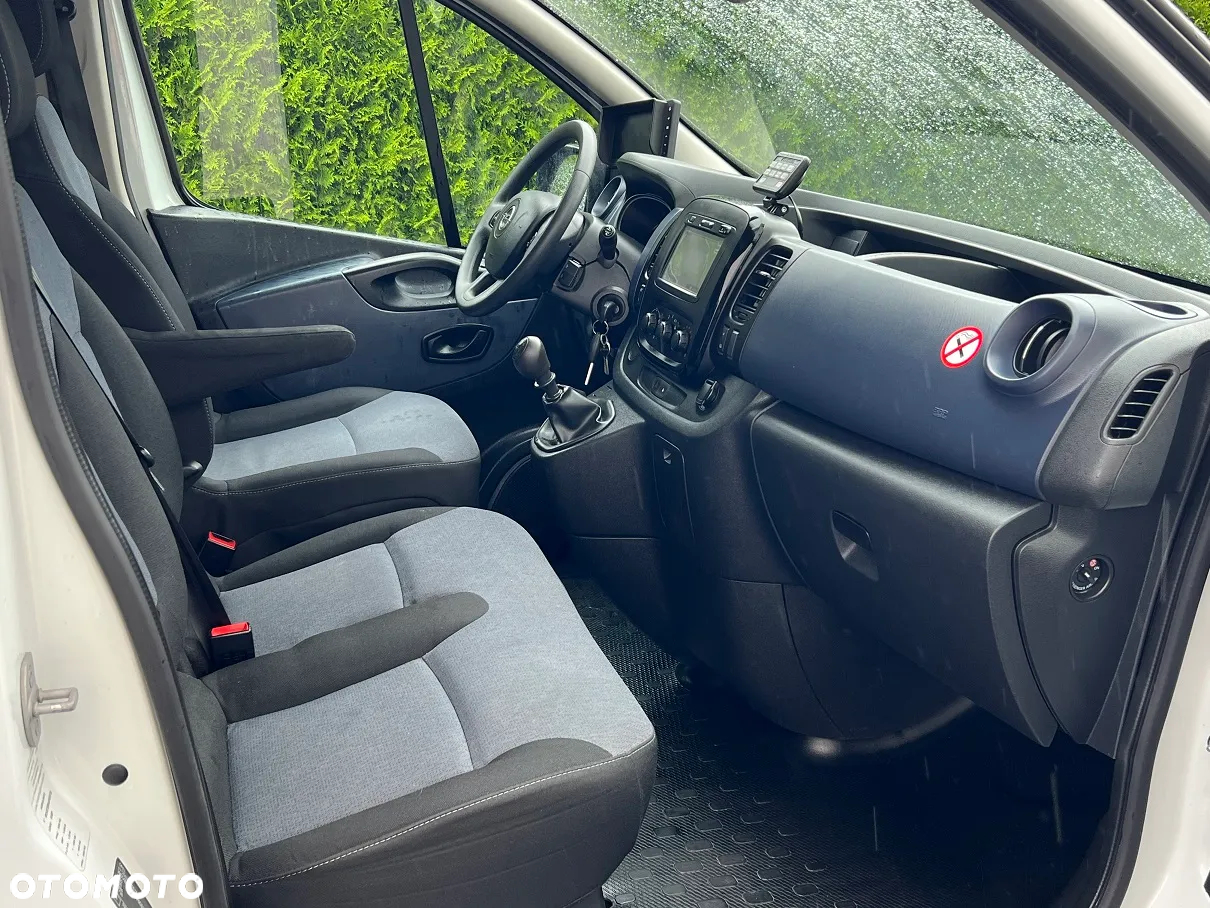 Opel Vivaro Kontener Karetka Kamper Ambulans Ambulance EN1789 - 13