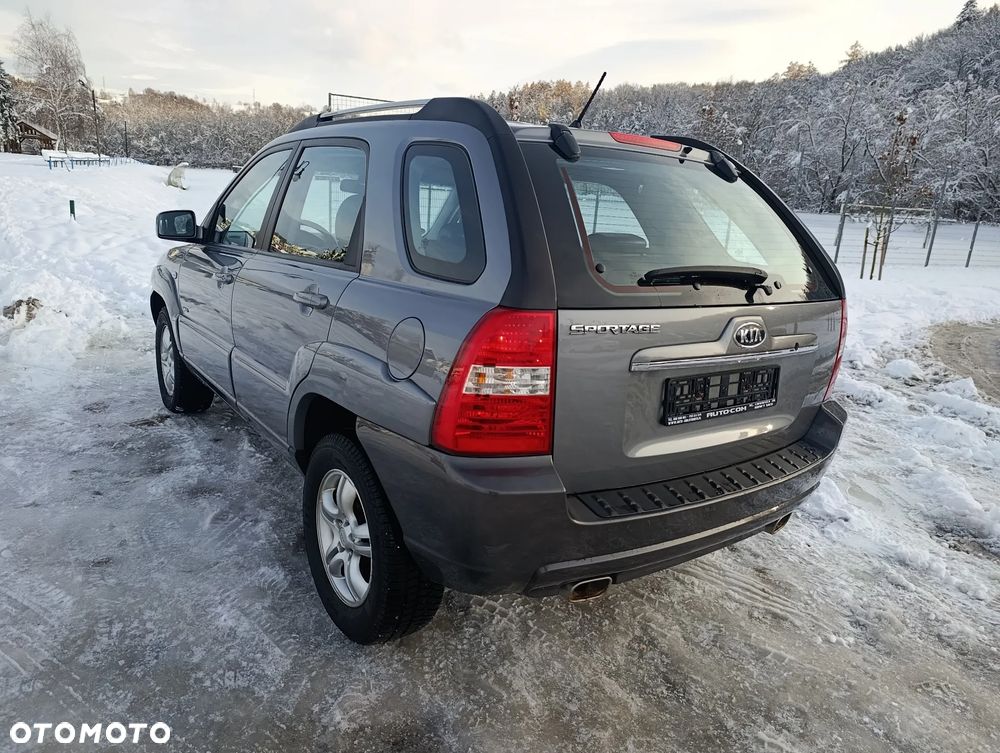 Kia Sportage 2.0 CRDI 4WD Cup - 10