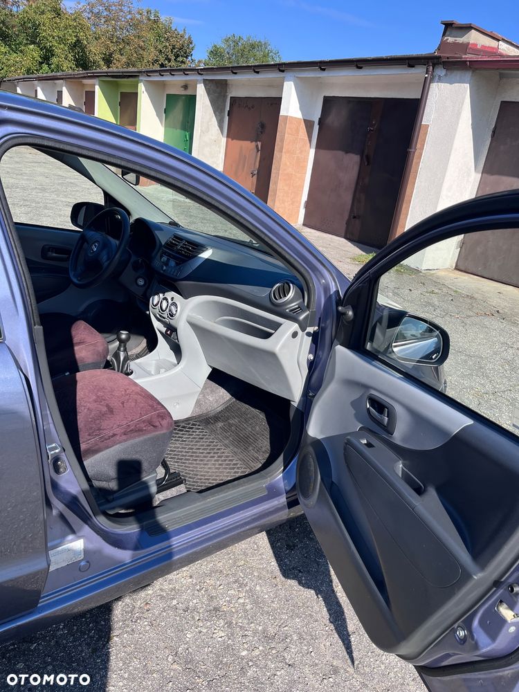 Nissan Pixo - 11