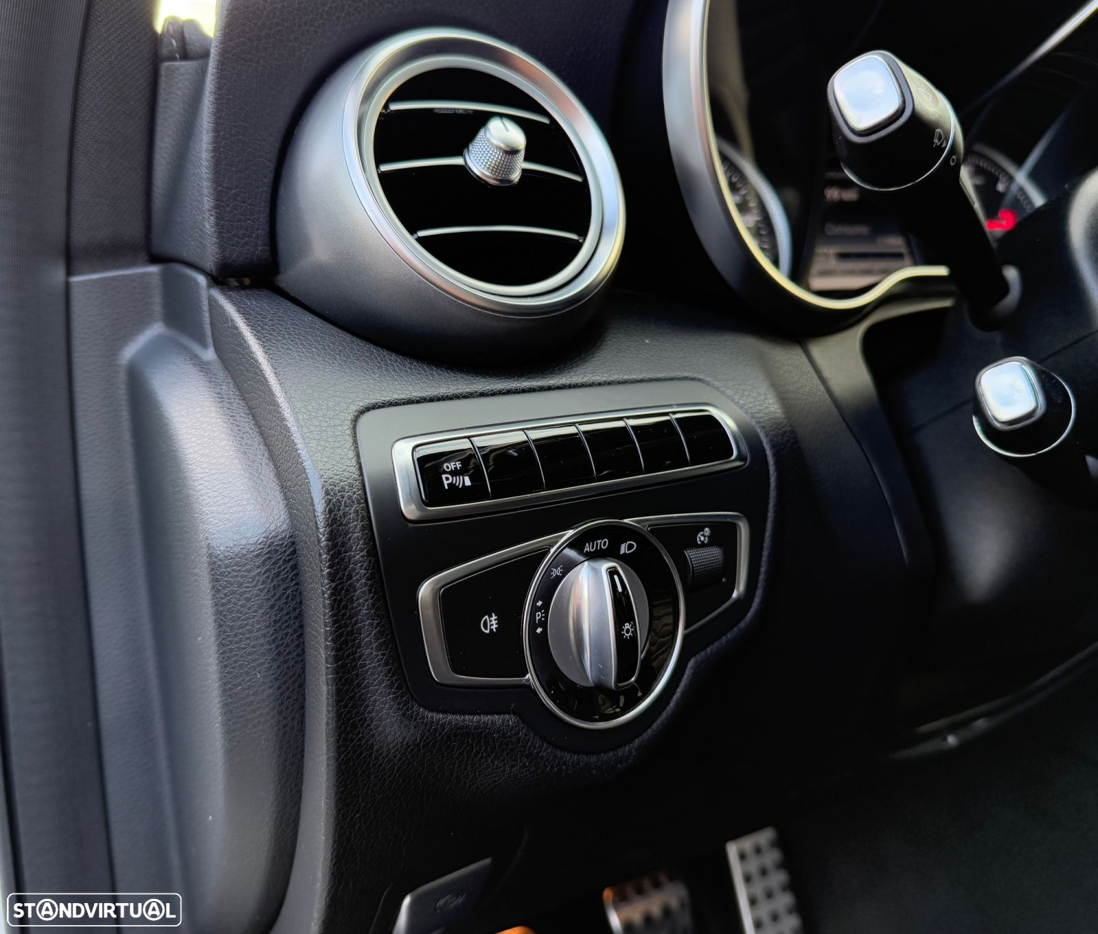Mercedes-Benz C 220 BlueTEC AMG Line - 13