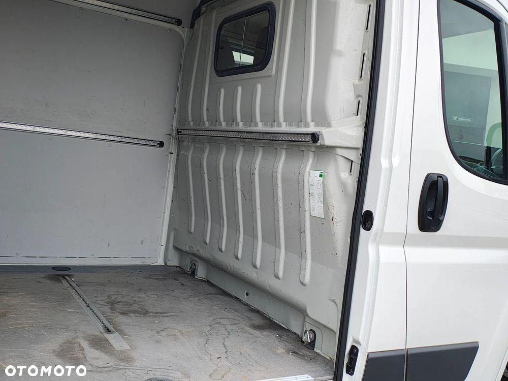 Peugeot Boxer - 8