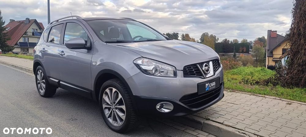 Nissan Qashqai - 1