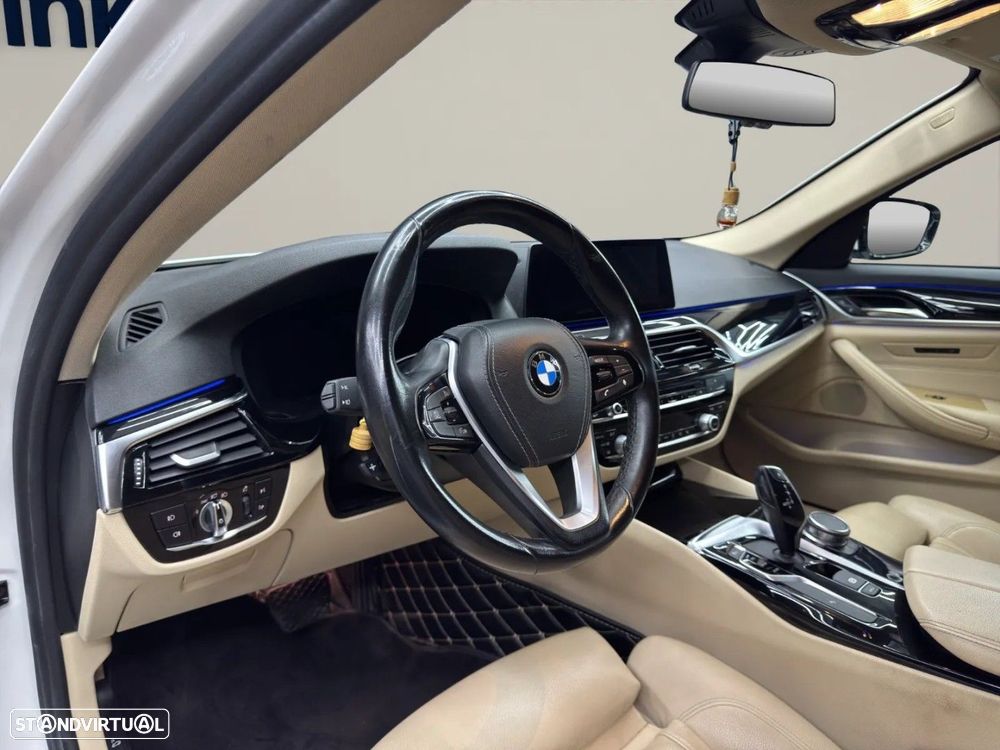 BMW 520 d Line Luxury Auto - 15
