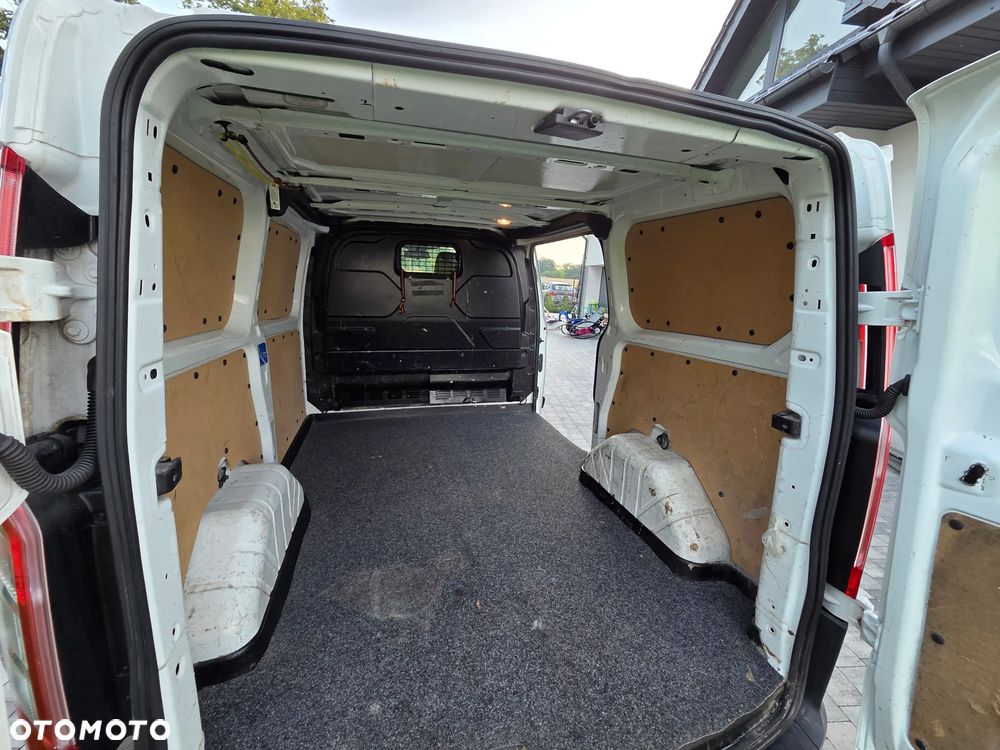 Ford Transit Custom - 15