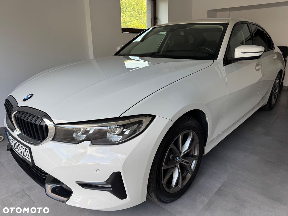 BMW Seria 3 320i xDrive Advantage sport - 28