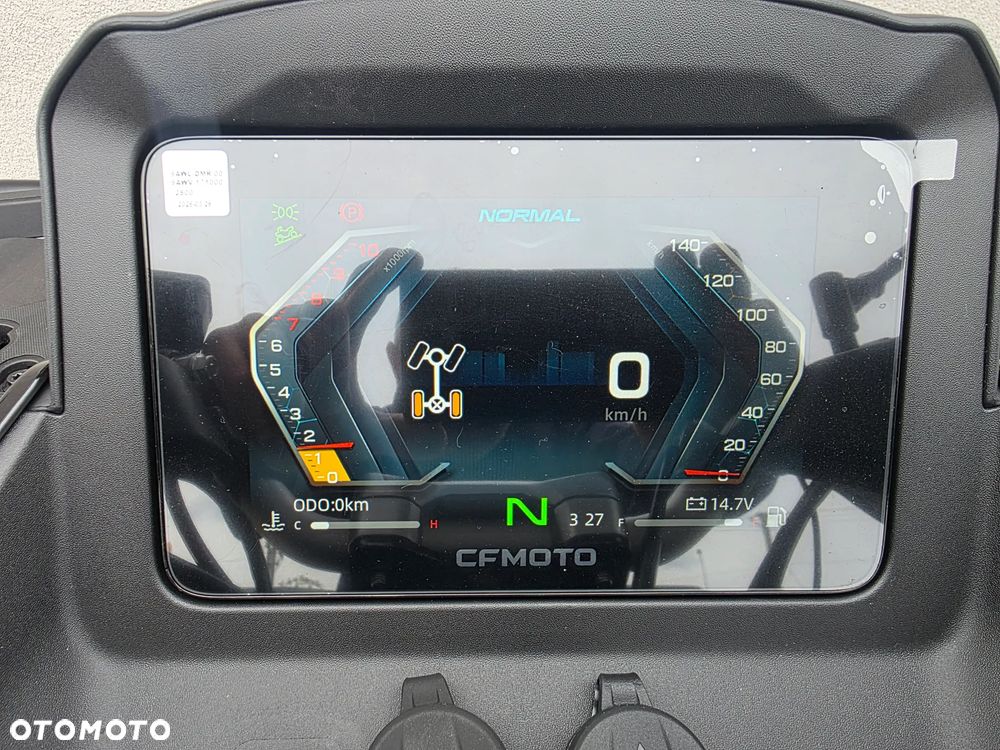 CFMoto CForce - 10