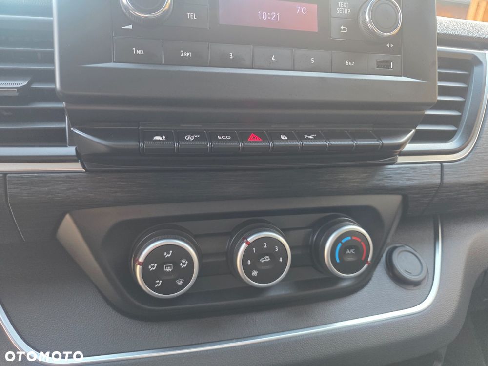 Renault Trafic - 17