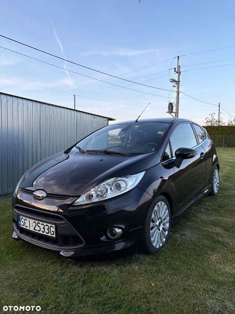 Ford Fiesta 1.25 Ambiente - 16