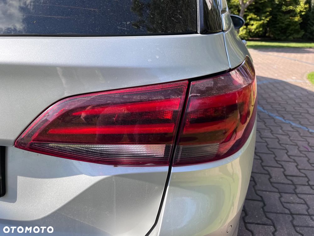 Opel Astra 1.6 CDTI Elite - 20