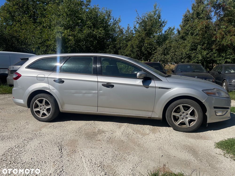 Ford Mondeo 2.0 TDCi Titanium - 4